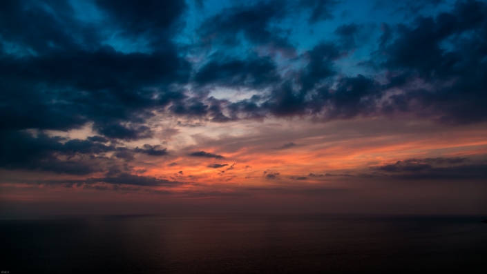 painting-of-black-cloud-during-sunset-164175